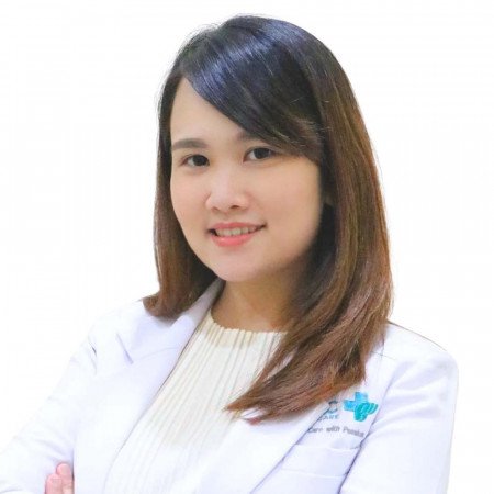 dr. Chelsy Angelina, Sp.KFR